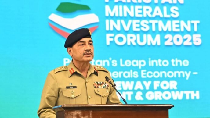 Pakistan Army to ensure foolproof security of investors: COAS   