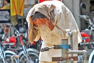 Pakistan may soar to record 50°C this week