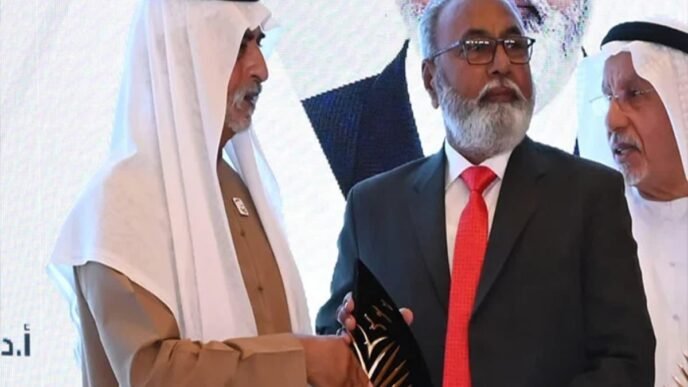 Pakistani scientist honored with global award in UAE