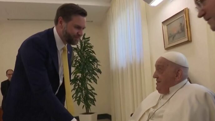 Pope Francis meets Vance, delivers Easter message