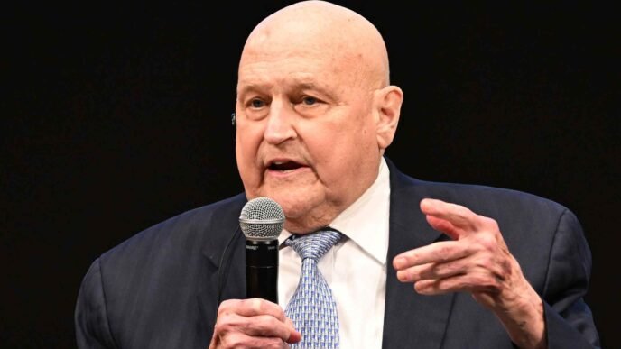 Richard Armitage, a heavyweight of U.S. diplomacy with Asia, dies at 79