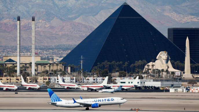 Safety concerns uncovered at Las Vegas airport following review into Washington midair collision