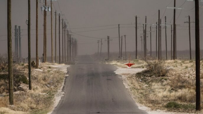 Severe storms threaten large parts of U.S. over Easter weekend