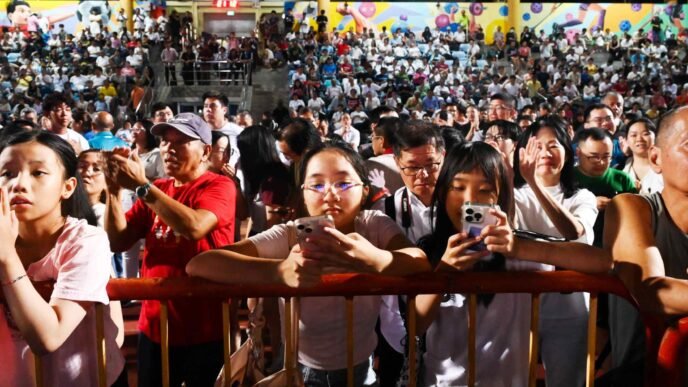 Singapore election exposes parties to social media perils