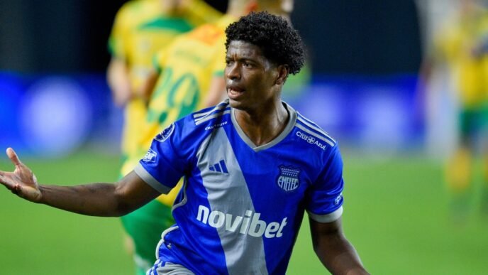 Soccer player’s wife and child kidnapped in Ecuador during home invasion