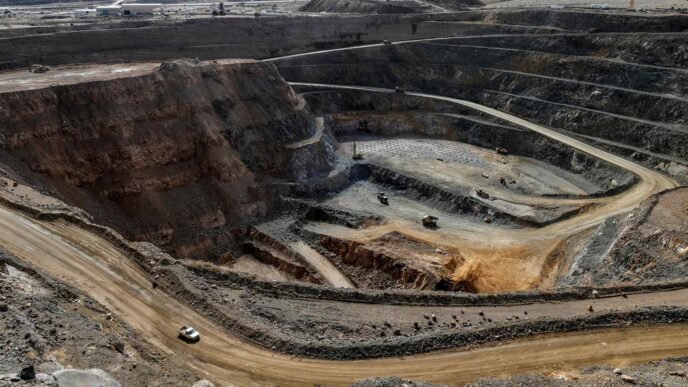 US miner halts rare-earth exports to China due to tariff war