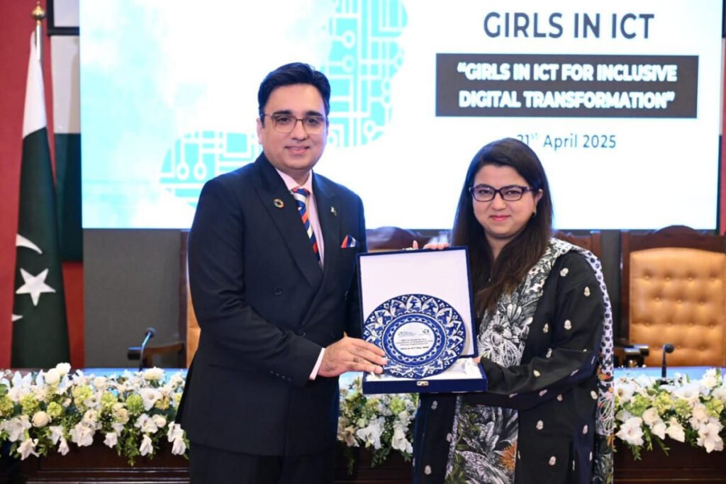 USF instrumental in IT growth, women’s empowerment, says Shaza Fatima