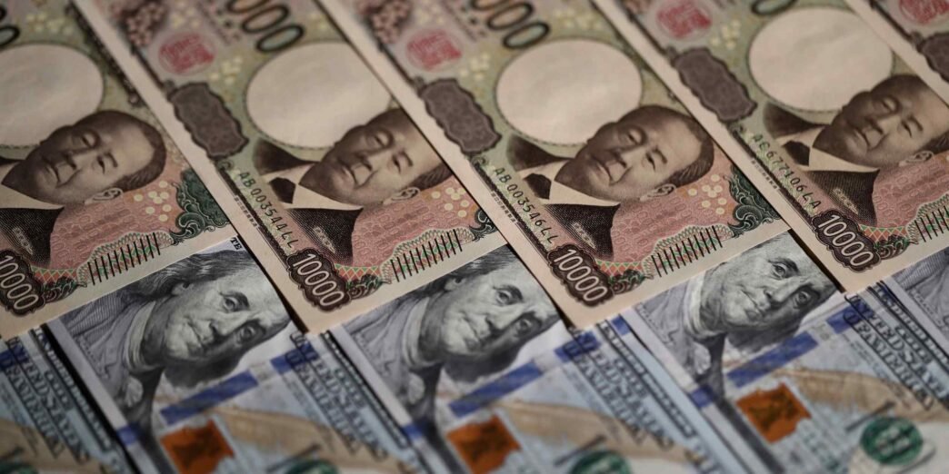 Yen hits strongest point since September as tariff talks begin