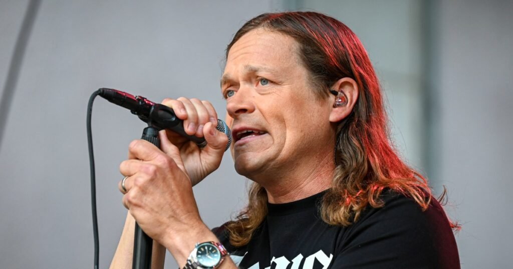 3 Doors Down singer Brad Arnold says he has stage 4 cancer, cancels summer tour