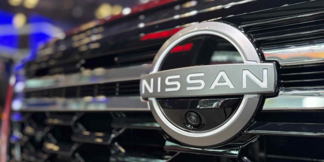 A tale of 2 automakers: Nissan and Toyota's contrasting strategies
