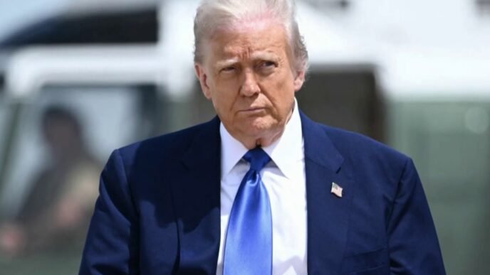 Appeals court reinstates Trump’s tariffs
