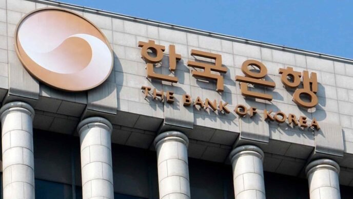 Bank of Korea cuts key rate as growth expectations wane