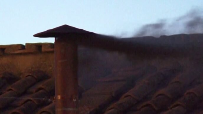 Black smoke signals no new pope chosen on first day of conclave