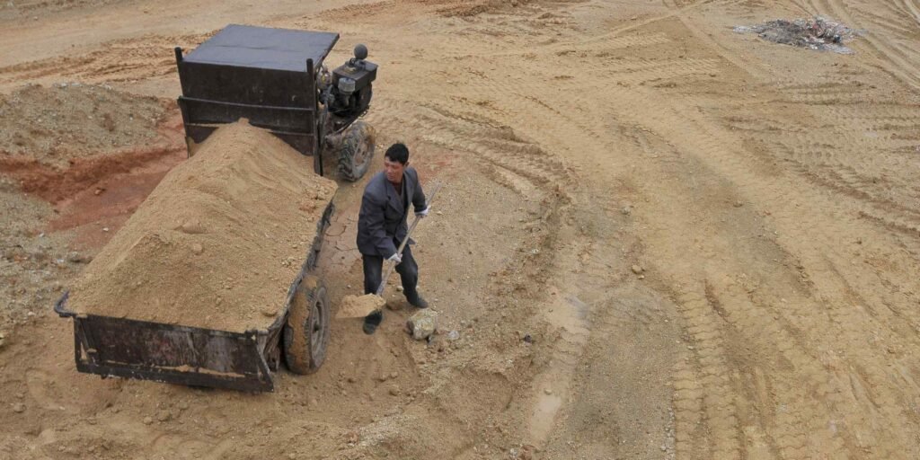 China approves rare-earth exports to US: report