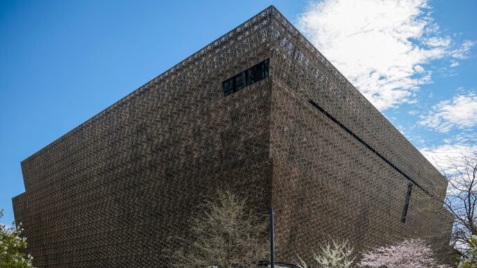 Critics question why exhibits at the African American History Museum are rotating out