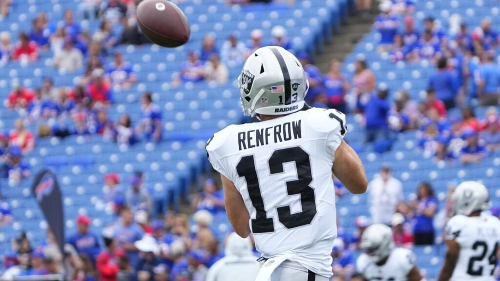 Dave Canales: Hunter Renfrow is making huge strides, looks good after a year off