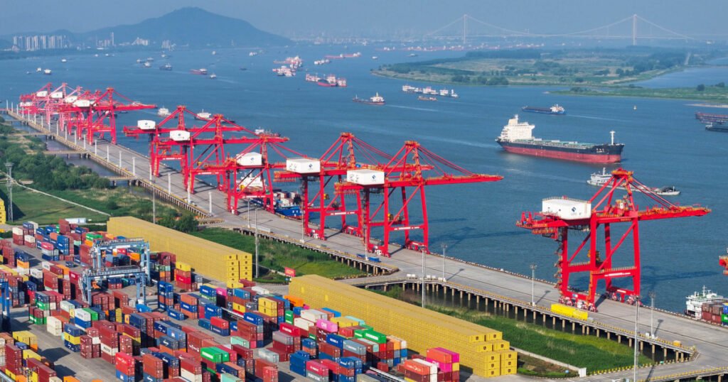 Dow adds 1,100 points, S&P 500 up 3% after the U.S. and China slash tariffs
