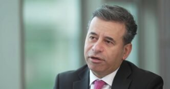 FDA commissioner defends CDC's new Covid vaccine recommendation