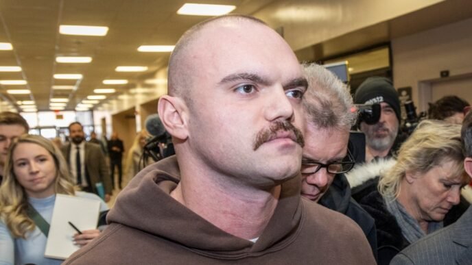 Former New York state trooper pleads guilty to faking his own shooting