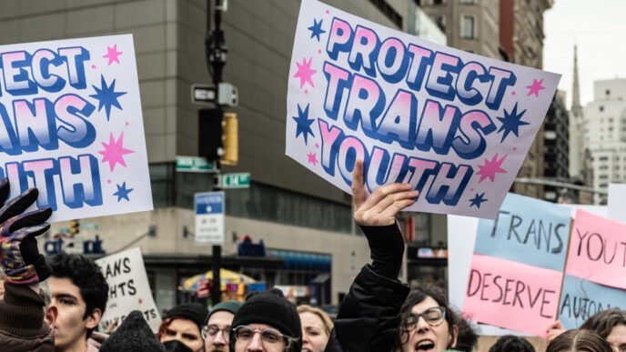 HHS breaks with major U.S. medical groups in review of pediatric gender care