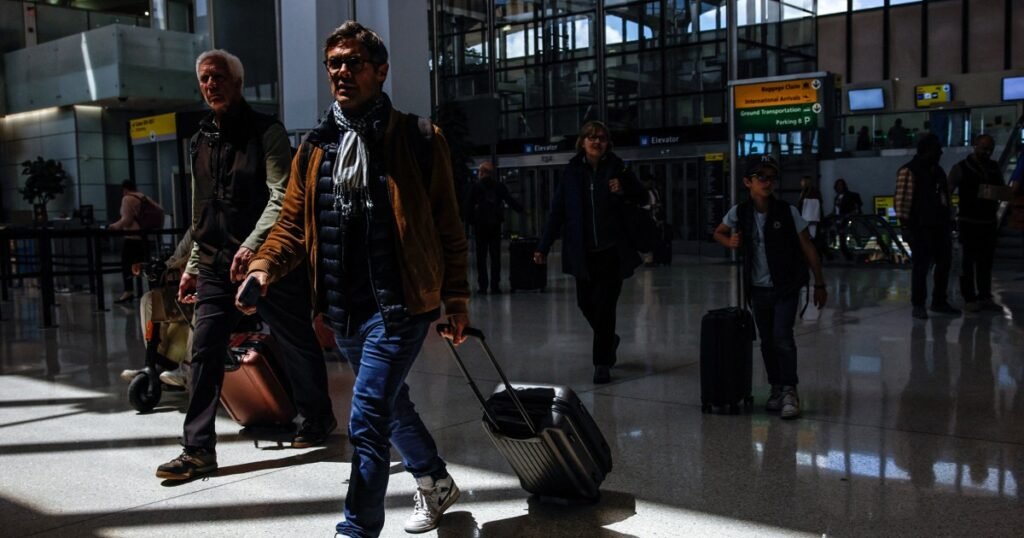 How to navigate Newark airport amid delays and outages