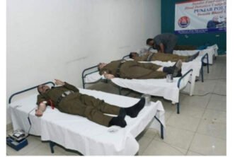 IG Punjab lauds DSP for over 7,000 blood donations