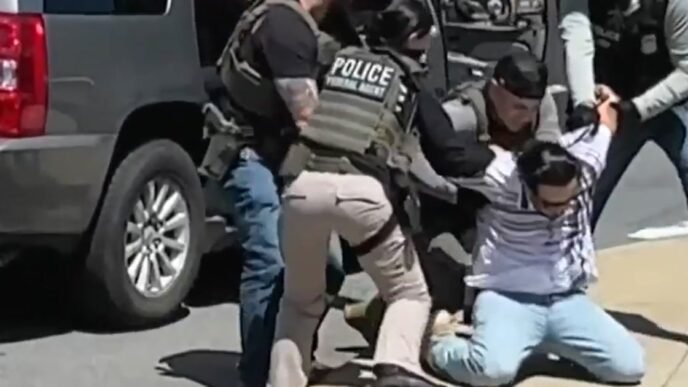 Immigration agents break SUV window while detaining man after church on Mother's Day