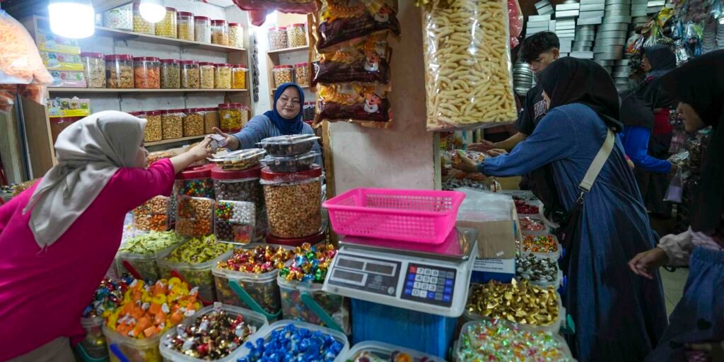 Indonesia's GDP grew 4.87% in Q1, slowest in more than three years