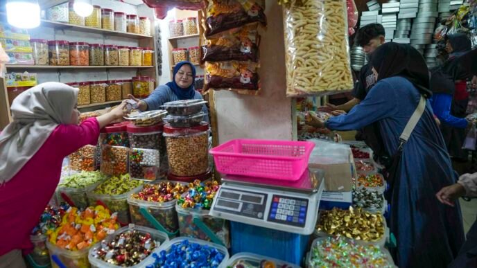 Indonesia's GDP grew 4.87% in Q1, slowest in more than three years