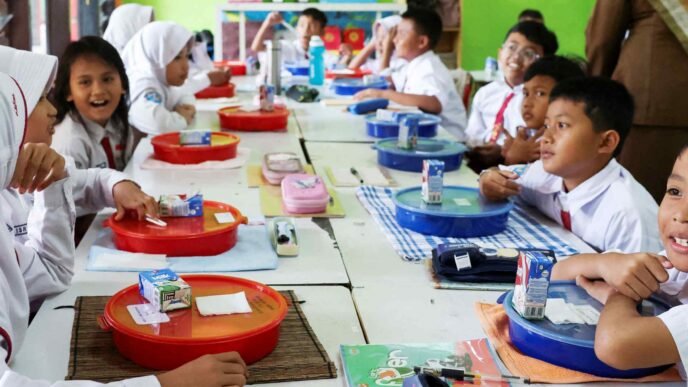 Indonesia's free meals marred by missed payments and poisoning