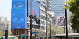 Japan pushes China to allow more investment in foreign markets
