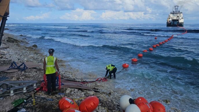 Japan to cooperate with Singapore on undersea cables, cybersecurity