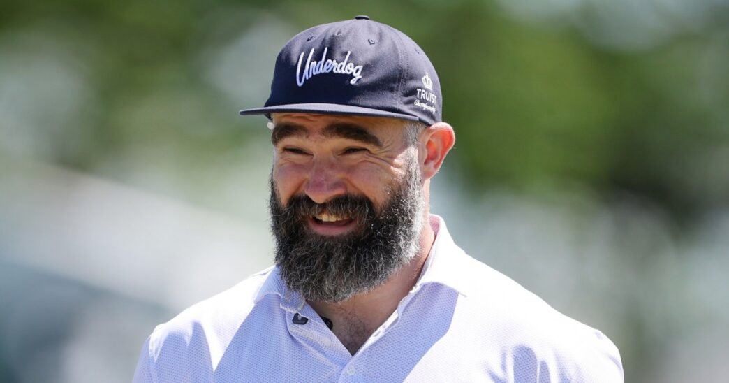 Jason Kelce discusses 25-pound weight loss after NFL retirement