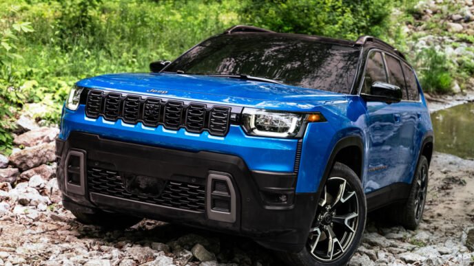 Jeep reveals new Cherokee SUV, confirms hybrid model