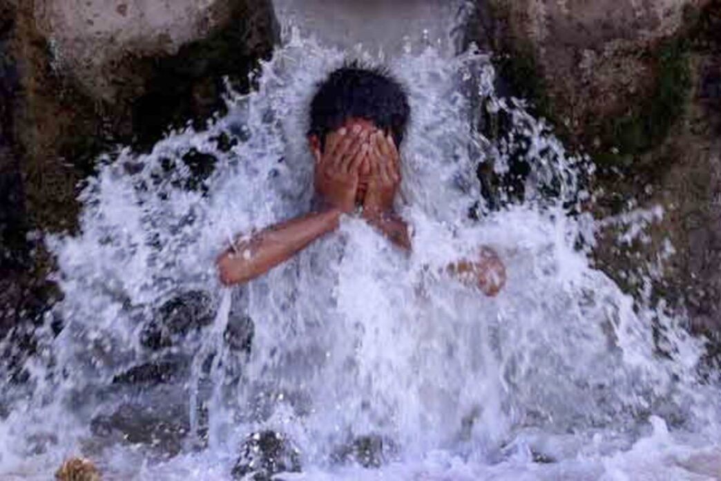 Karachi weather likely to remain hot, humid