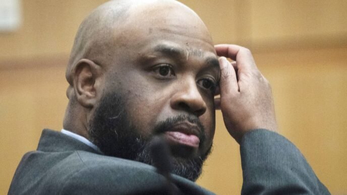 Man goes on trial accused of 8 killings in metro Phoenix in 2017