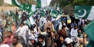 Pakistan vows to fight back if Indian 'aggression continues'
