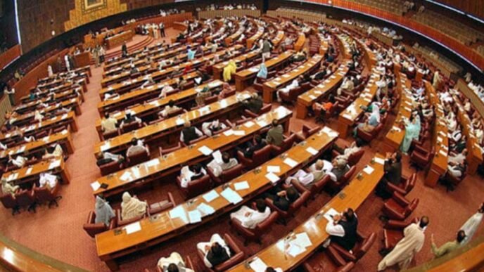 Parliamentarians pay rich tributes to armed forces