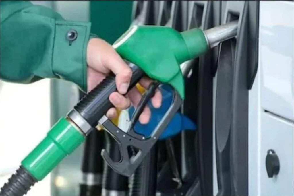 Petrol prices expected to drop from June 1- Check details here