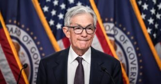 Powell meets Trump, defends Fed independence