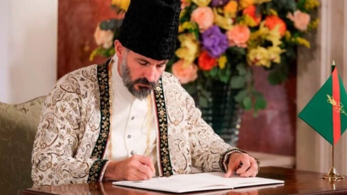 Prince Rahim Aga Khan offers mediation amid Pakistan-India tensions