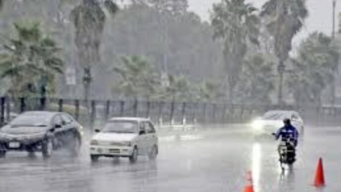 Rain, thunderstorms predicted this evening in Karachi
