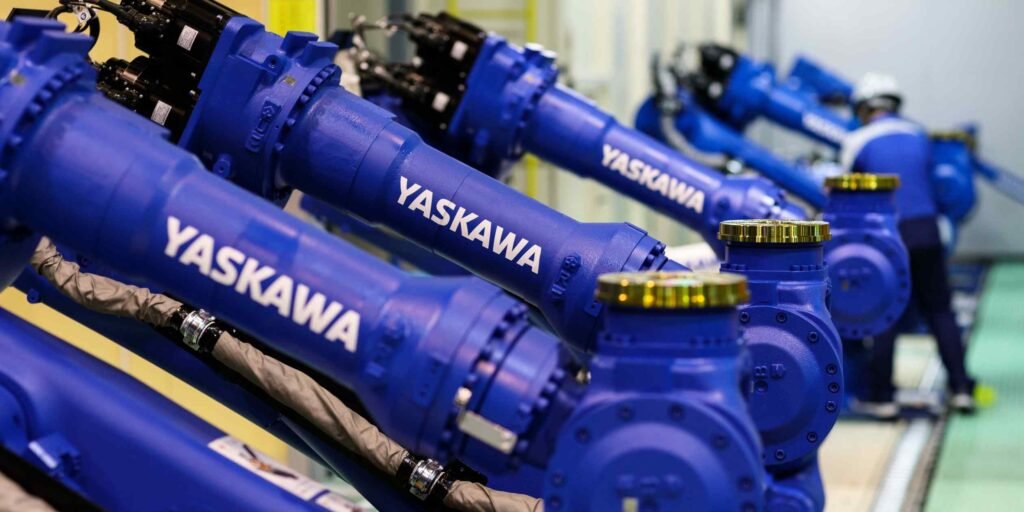 Robot maker Yaskawa targets US as rival gains in China