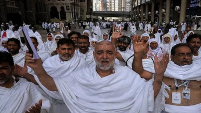 Saudi Arabia uses drones to curb unauthorized Hajj pilgrimage