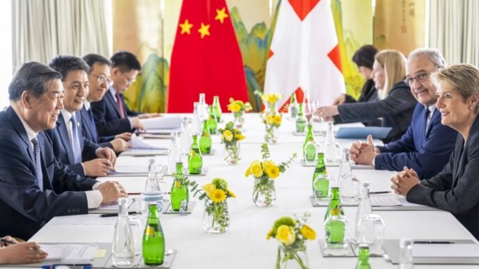 Tariff talks begin between US and Chinese officials in Geneva as the world looks for signs of hope