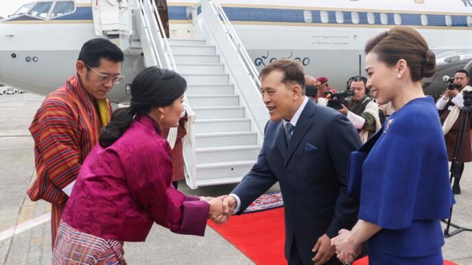 Thai king's state visit to Bhutan sets new diplomatic tone for his reign