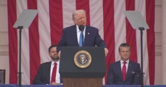 Trump honors fallen soldiers during Arlington National Cemetery address