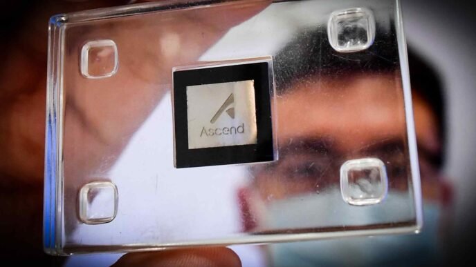 US issues worldwide restriction on using Huawei AI chips