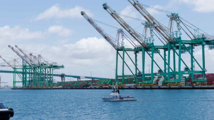 USTR duties on Chinese cranes would devastate US ports, industry says