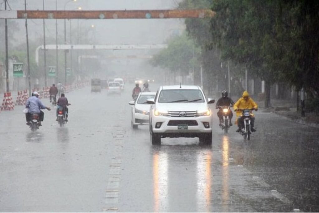 Weather update; Rains and gusty winds expected in Karachi, Sindh